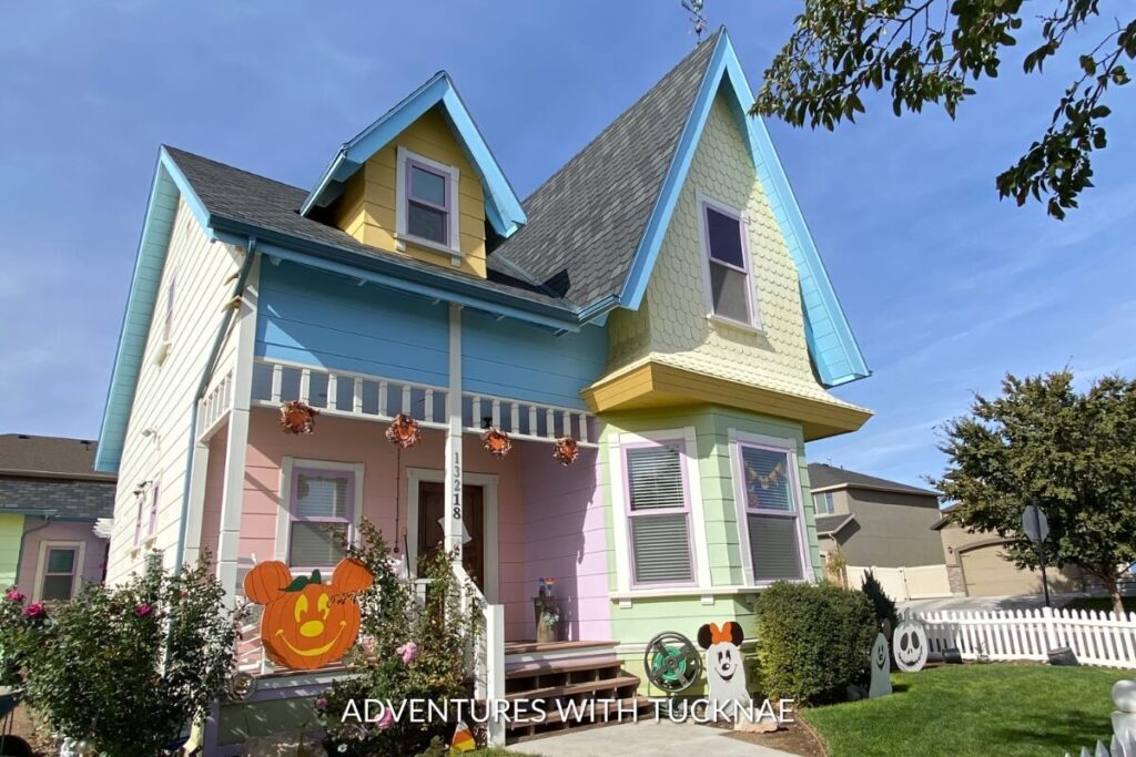 The whimsical and instagrammable UP House in Utah, painted in vibrant colors and adorned with charming details, brings the magic of the beloved movie to life.