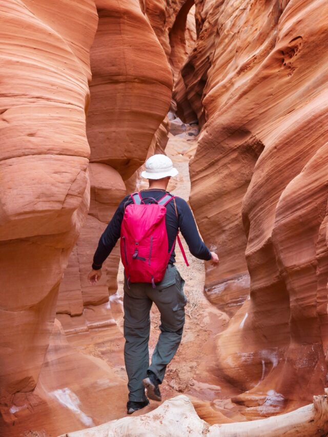 cropped-Slot-Canyons-in-Utah-1.jpg