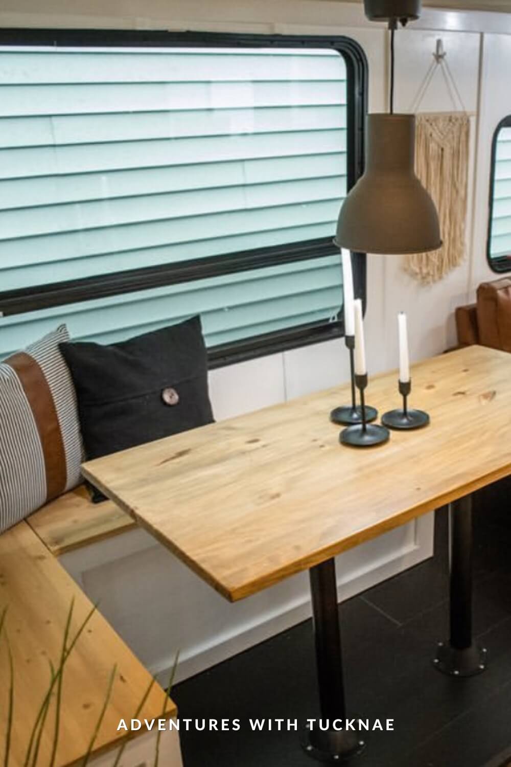 21 Gorgeous RV Table Ideas for Camper Dining Tables